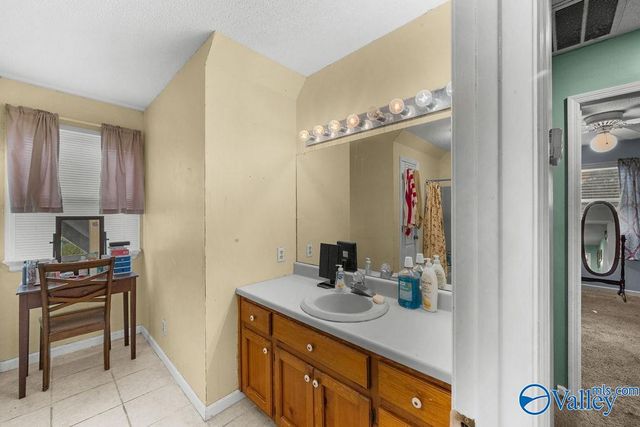 203 Amy Drive, Glencoe, AL 35905