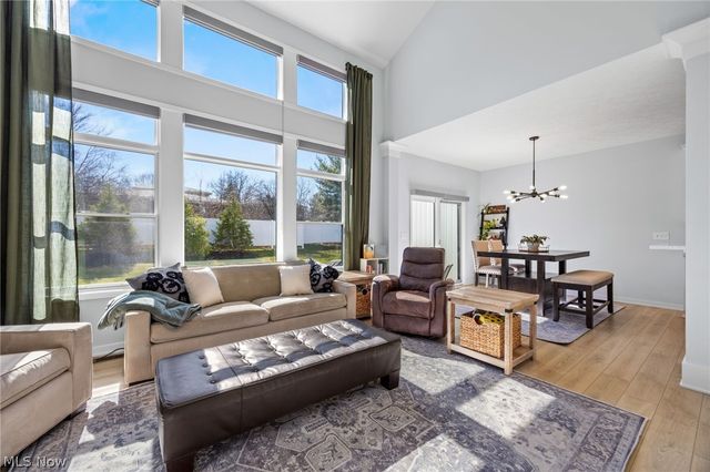 2854 Riviera Drive, Fairlawn, OH 44333