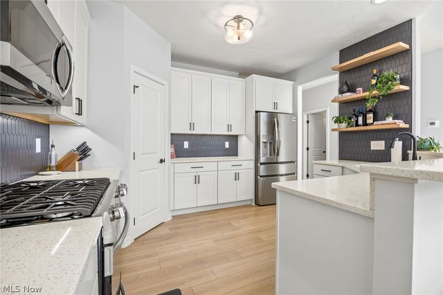 2854 Riviera Drive, Fairlawn, OH 44333