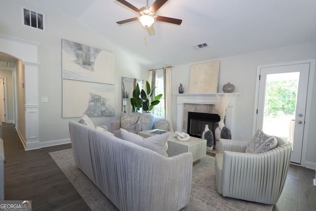 40 Eryn Terrace, Covington, GA 30014