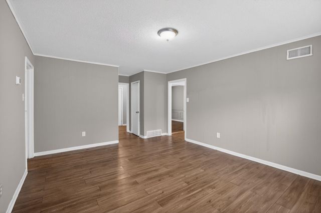 3800 JAMES RD, Memphis, TN 38128