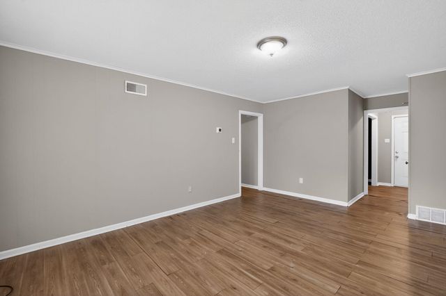 3800 JAMES RD, Memphis, TN 38128