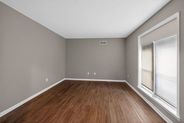 3800 JAMES RD, Memphis, TN 38128