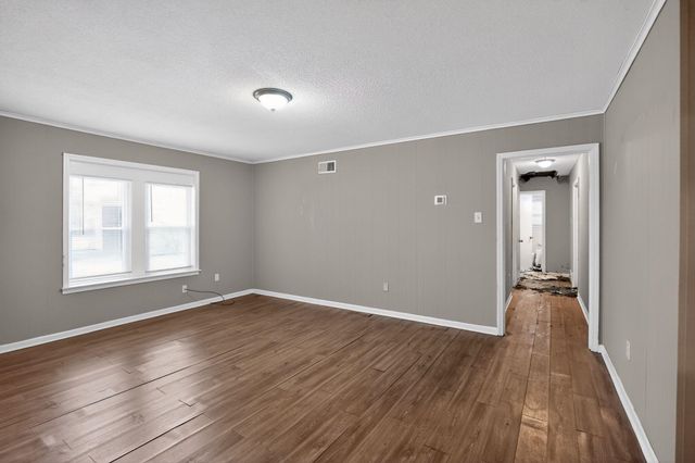 3800 JAMES RD, Memphis, TN 38128