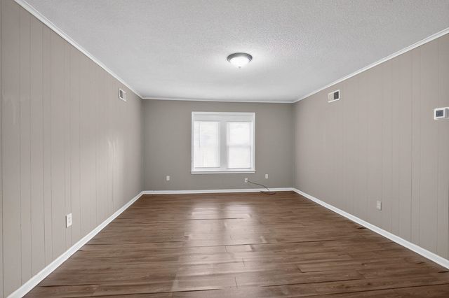 3800 JAMES RD, Memphis, TN 38128