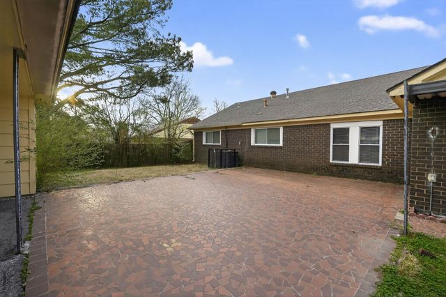 3800 JAMES RD, Memphis, TN 38128