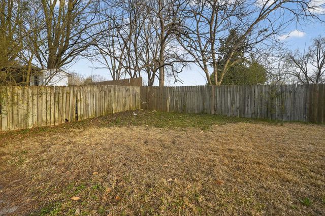 3800 JAMES RD, Memphis, TN 38128