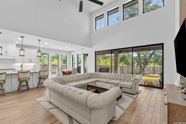 10316 REDDING BND, San Antonio, TX 78254