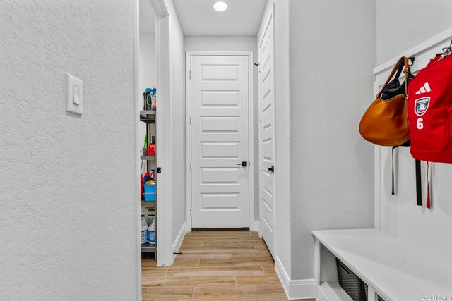 10316 REDDING BND, San Antonio, TX 78254