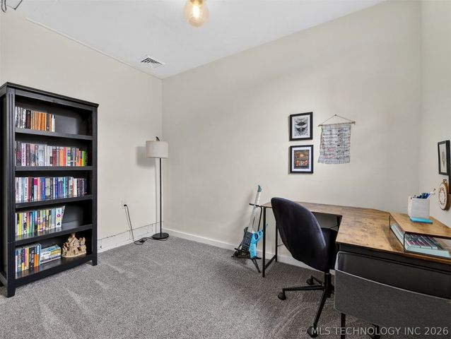 3618 Henrietta Avenue, Bartlesville, OK 74006