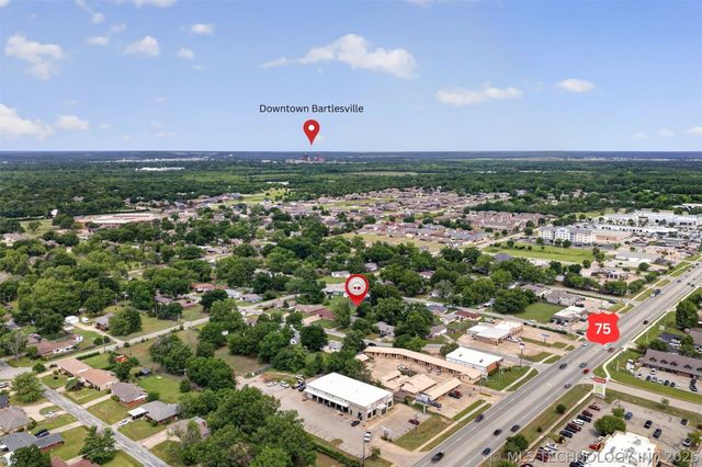 3618 Henrietta Avenue, Bartlesville, OK 74006