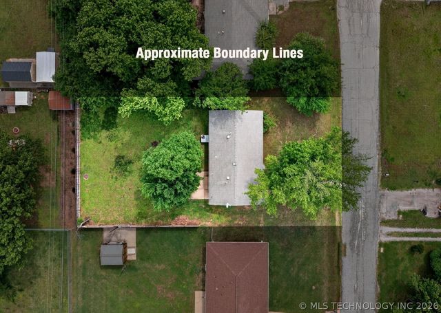 3618 Henrietta Avenue, Bartlesville, OK 74006