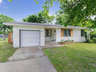 3618 Henrietta Avenue, Bartlesville, OK 74006