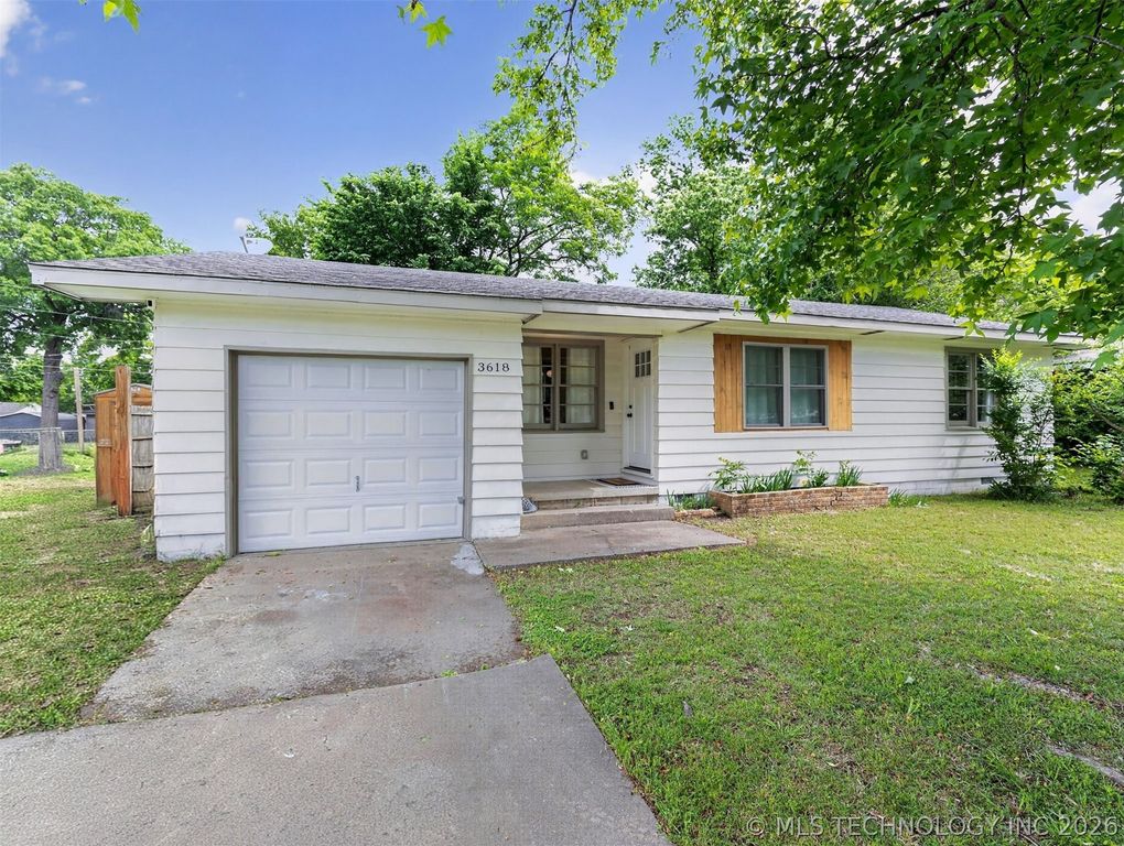 3618 Henrietta Avenue, Bartlesville, OK 74006