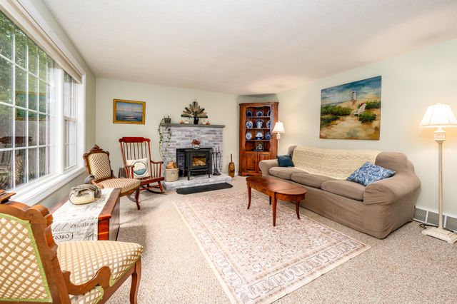 233 Union Street, Yarmouth Port, MA 02675