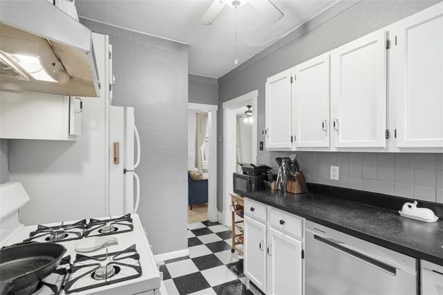 4029 Haldane St, Greenfield, PA 15207