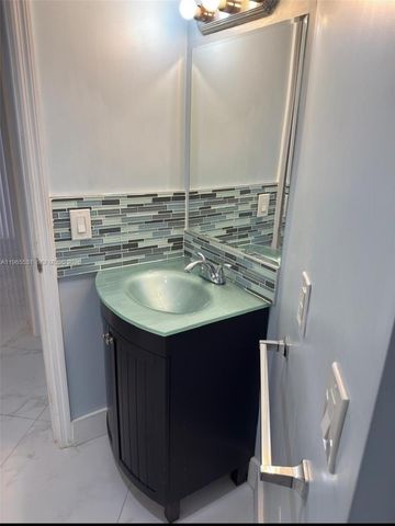 8275 SW 152nd Ave D-101, Miami, FL 33193