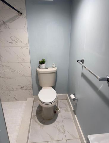 8275 SW 152nd Ave D-101, Miami, FL 33193