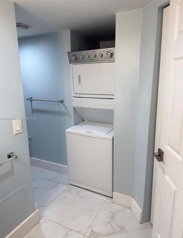 8275 SW 152nd Ave D-101, Miami, FL 33193