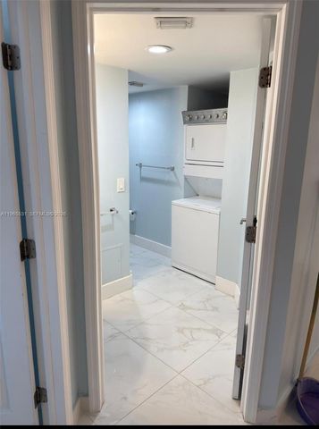 8275 SW 152nd Ave D-101, Miami, FL 33193