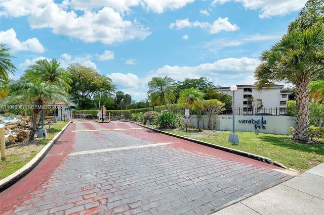 8275 SW 152nd Ave D-101, Miami, FL 33193