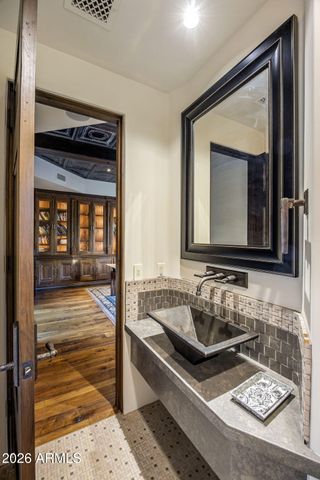 6619 E STALLION Road, Paradise Valley, AZ 85253