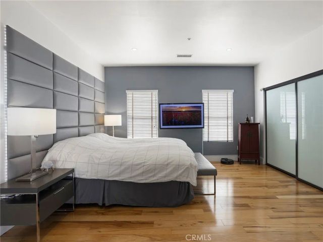 1033 N Pass Avenue, Burbank, CA 91505