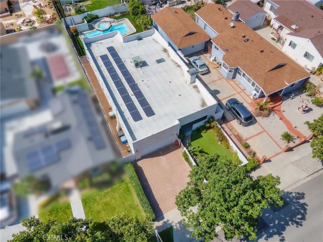 1033 N Pass Avenue, Burbank, CA 91505