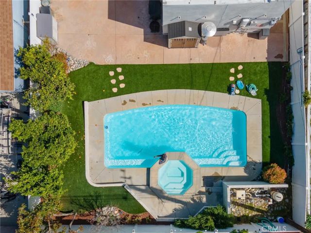 1033 N Pass Avenue, Burbank, CA 91505