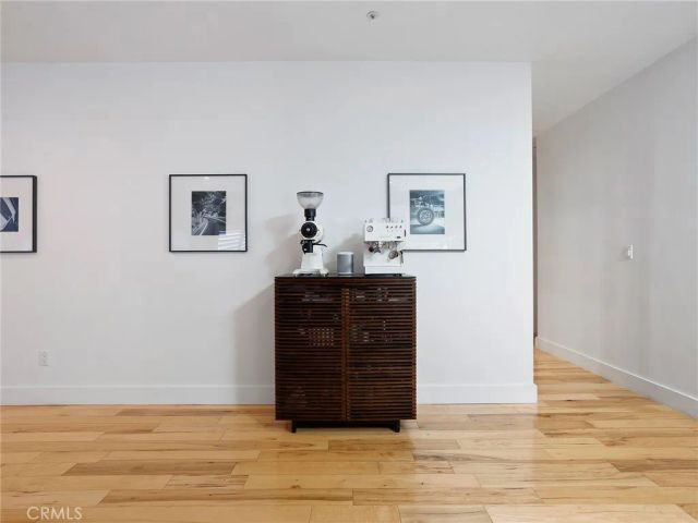 1033 N Pass Avenue, Burbank, CA 91505