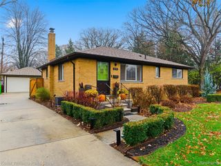 219 S Alice Avenue, Rochester, MI 48307