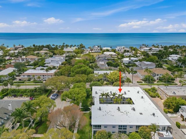 211 3rd AVE S 211, Naples, FL 34102