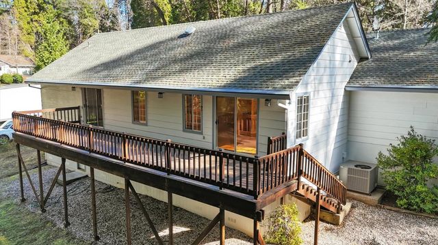 362 Gracie Rd, Nevada City, CA 95959