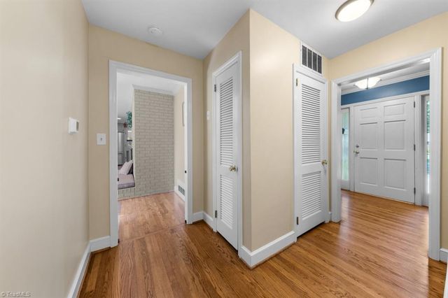 1228 Ridgecrest Avenue, Burlington, NC 27615