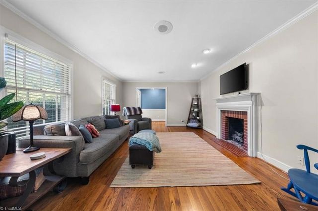 1228 Ridgecrest Avenue, Burlington, NC 27615