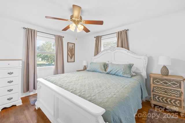 2925 Eastway Drive, Statesville, NC 28625