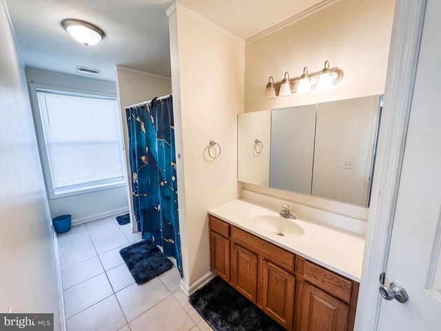 201 N HARRISON ST, Wilmington, DE 19805