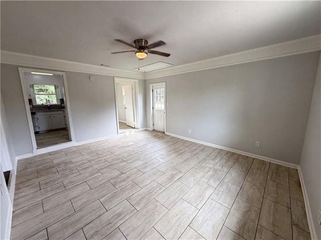 5552 Pine Street, Lula, GA 30554