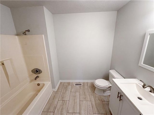 5552 Pine Street, Lula, GA 30554