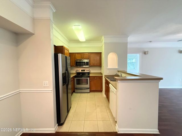 8550 TOUCHTON Road 1027, Jacksonville, FL 32216