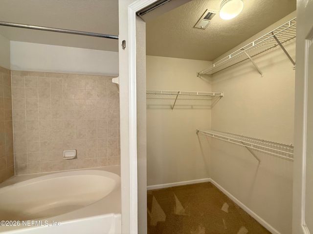 8550 TOUCHTON Road 1027, Jacksonville, FL 32216