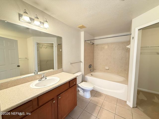 8550 TOUCHTON Road 1027, Jacksonville, FL 32216