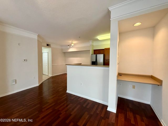 8550 TOUCHTON Road 1027, Jacksonville, FL 32216