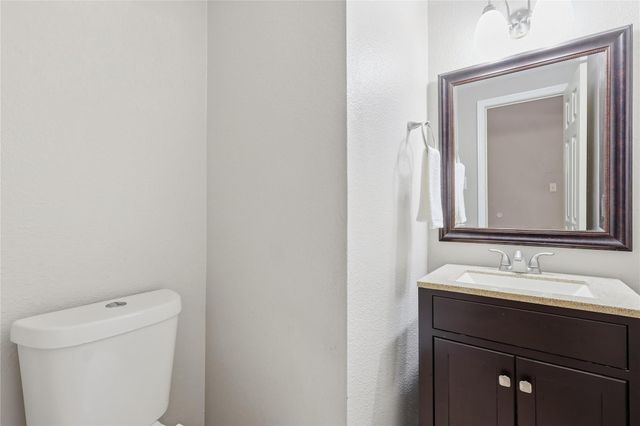 2067 Buckley LN, Round Rock, TX 78664