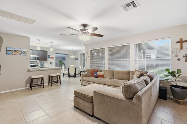 2067 Buckley LN, Round Rock, TX 78664