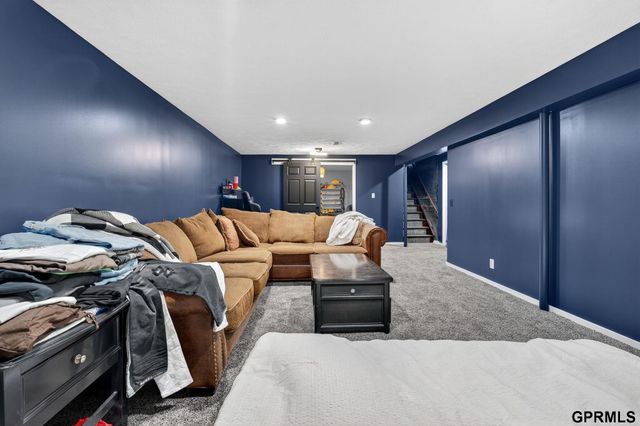 7207 S 21 Street, Bellevue, NE 68147