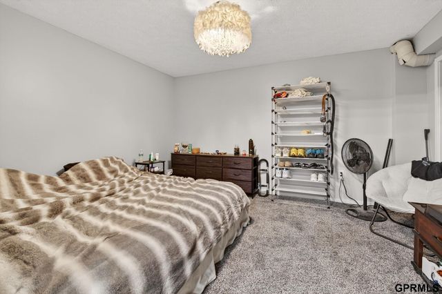 7207 S 21 Street, Bellevue, NE 68147