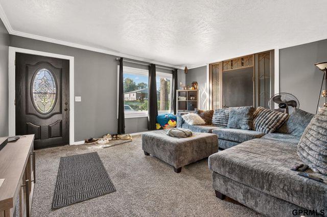 7207 S 21 Street, Bellevue, NE 68147