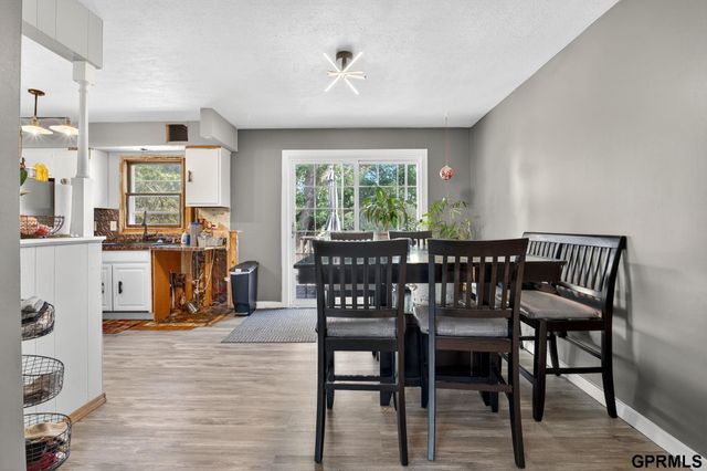 7207 S 21 Street, Bellevue, NE 68147