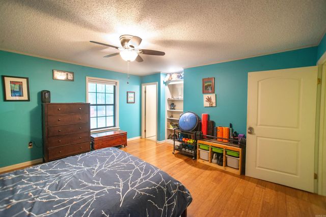 8809 Pea Ridge Circle, Little Rock, AR 72103